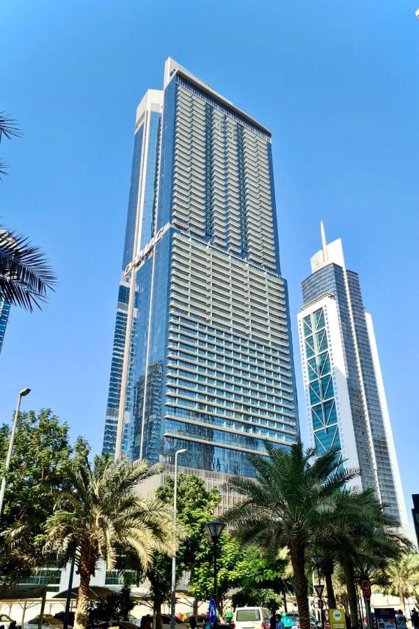 Infinity Pool & Burj Khalifa View L Luxe Paramount 迪拜 外观 照片